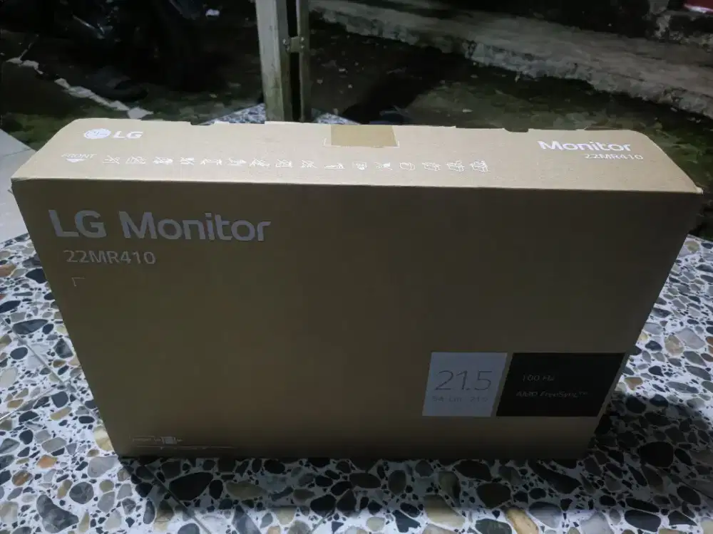 Monitor LG 22 inci fremlash baru