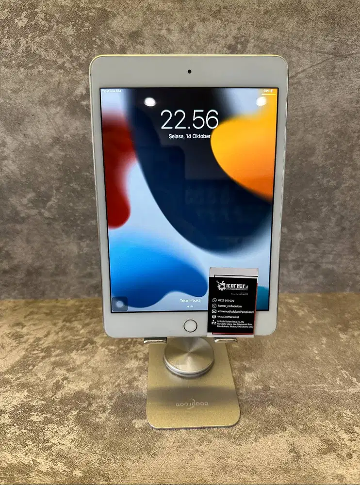 iPad mini 4 128GB | Warna Silver