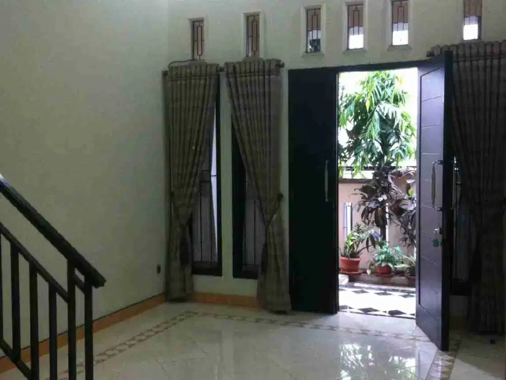 Dijual Rumah Murah di Pondok Kelapa, Jakarta Timur