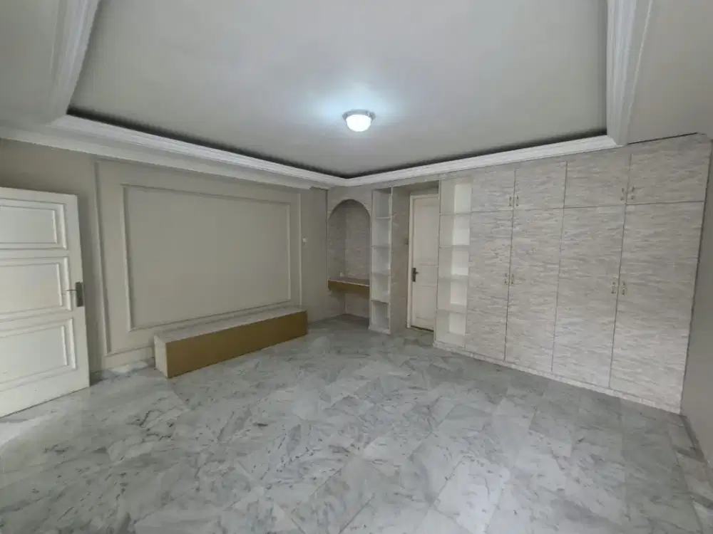 Rumah disewakan di Cipete