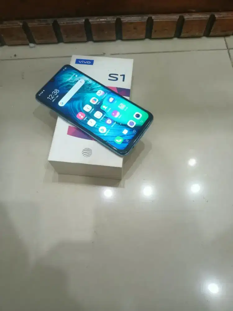 Vivo S1 ram 4/128 minus finger off yg lain normal smua lkp