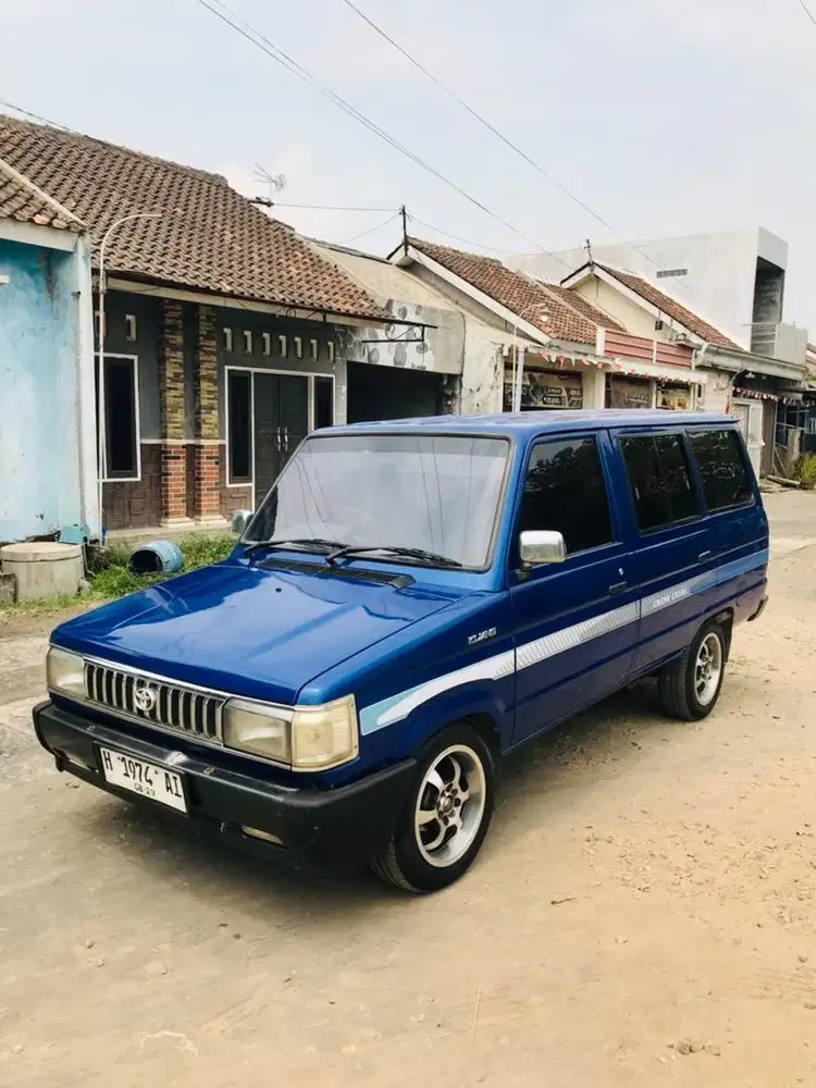 Kijang super standart 1.8 long
