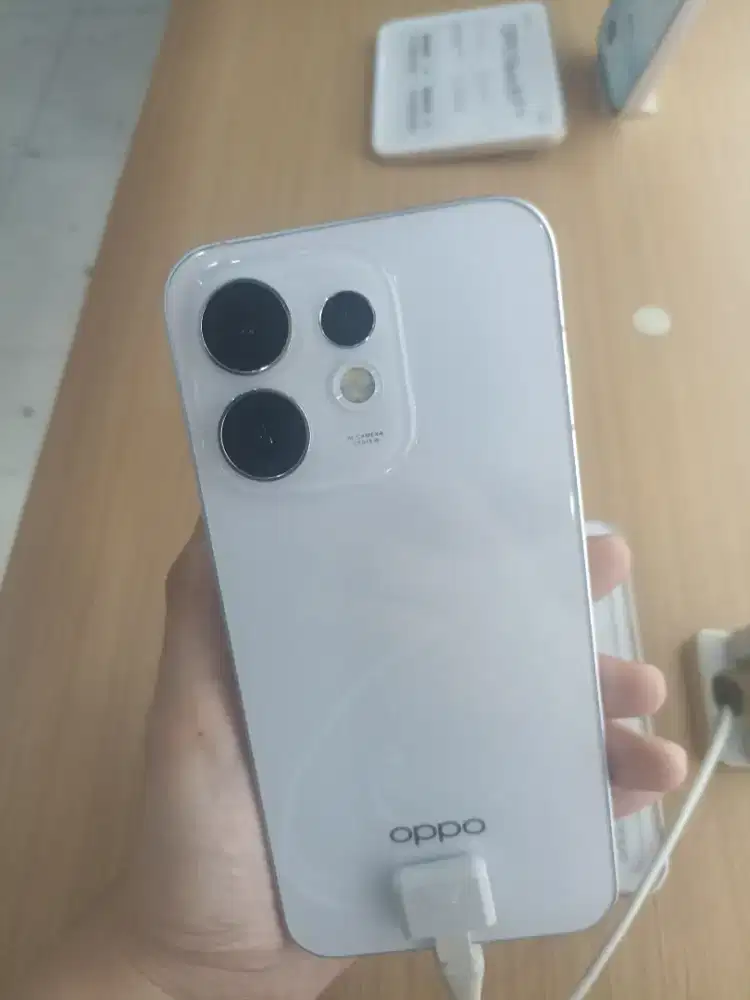 Oppo Reno 16 5G