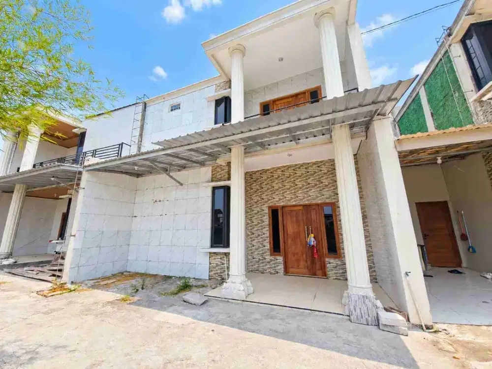rumah 2lantai siap huni dekat kota solo di sawahan