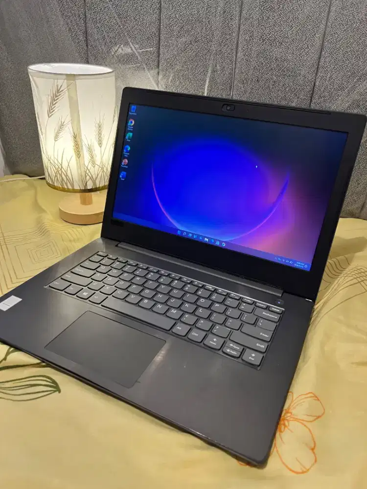 LENOVO V330 14AR