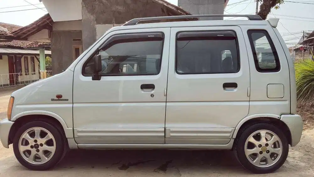 Suzuki Karimun 2000 Bensin