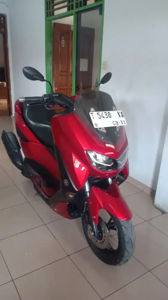NMAX MERAH 2021 tgn 1