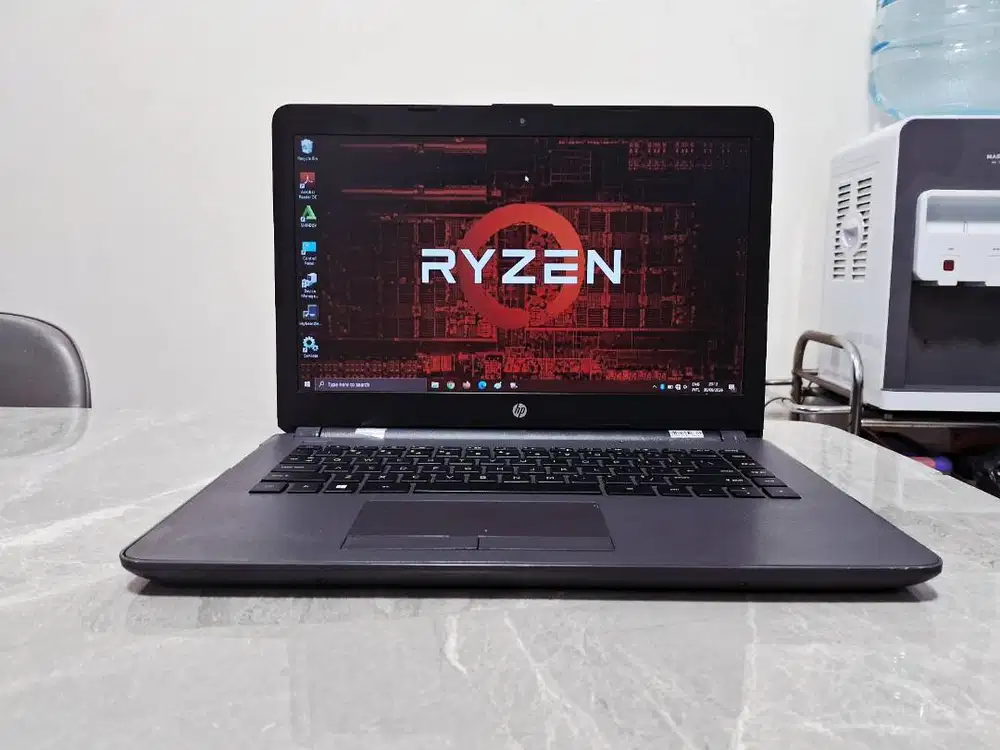 Laptop HP AMD A9 3.0GHz 5Compute 4GB SSD ReadyUp Win Ori Garansi