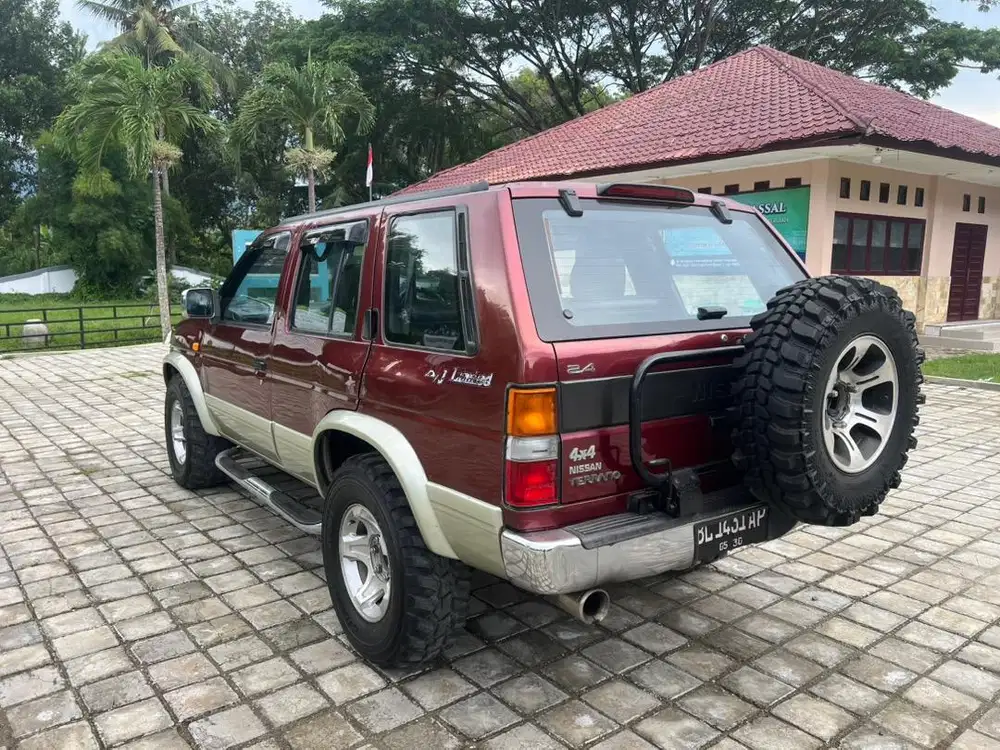 Nissan terrano 4x4