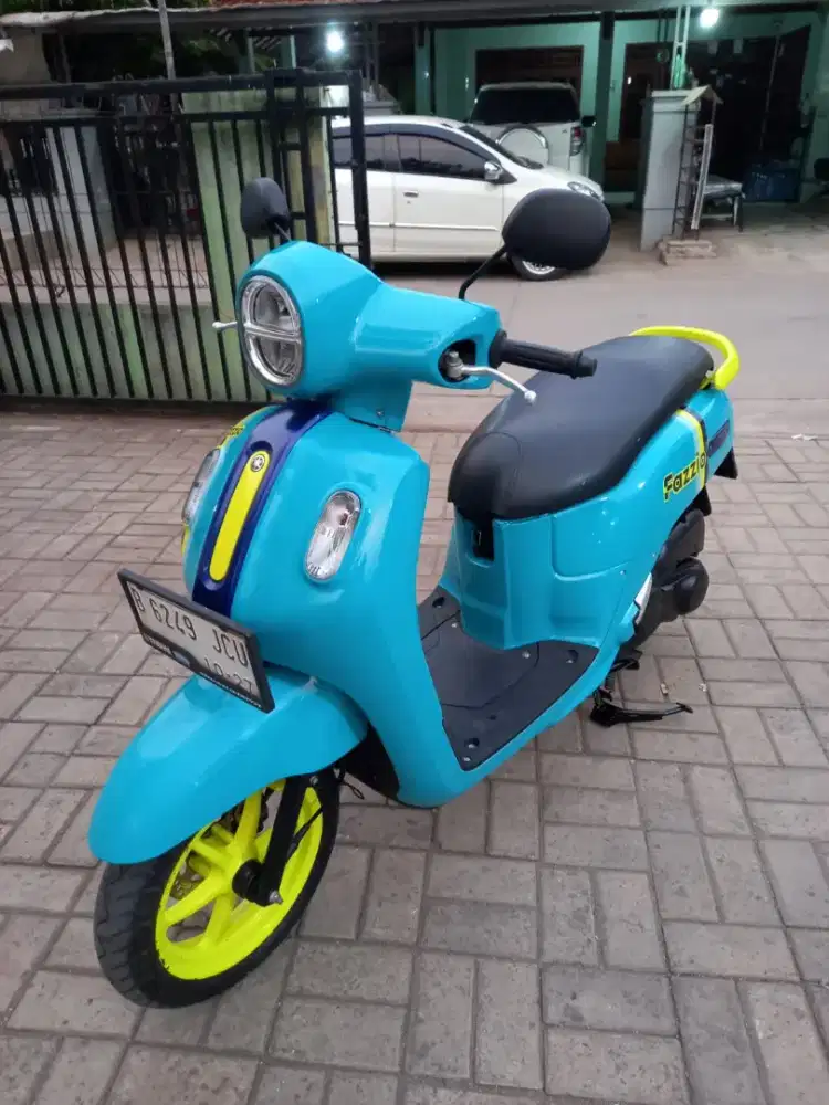 Yamaha fazio 2022 biru