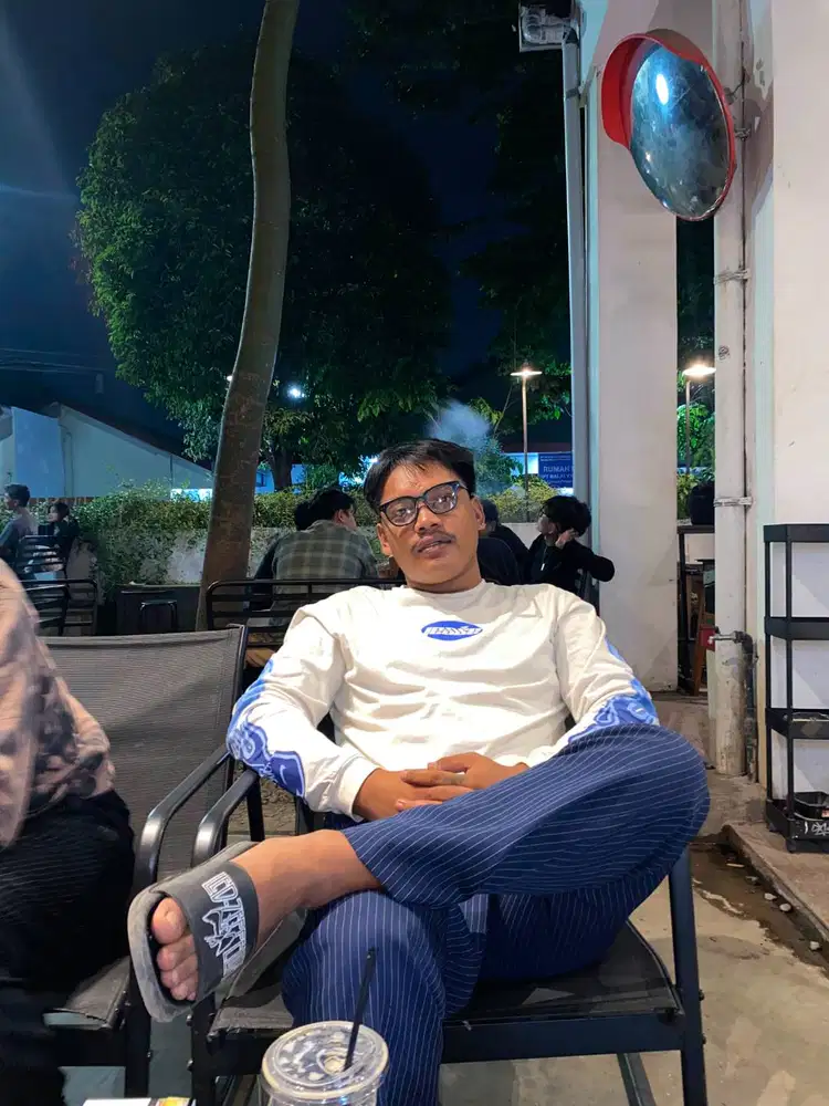 Mencari lowongan sebagai supir