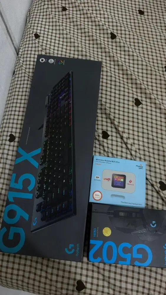 Mouse, keyboard dan modem logitech