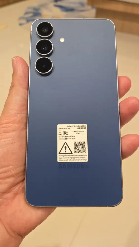 SAMSUNG S25 FE 8/256 SEIN