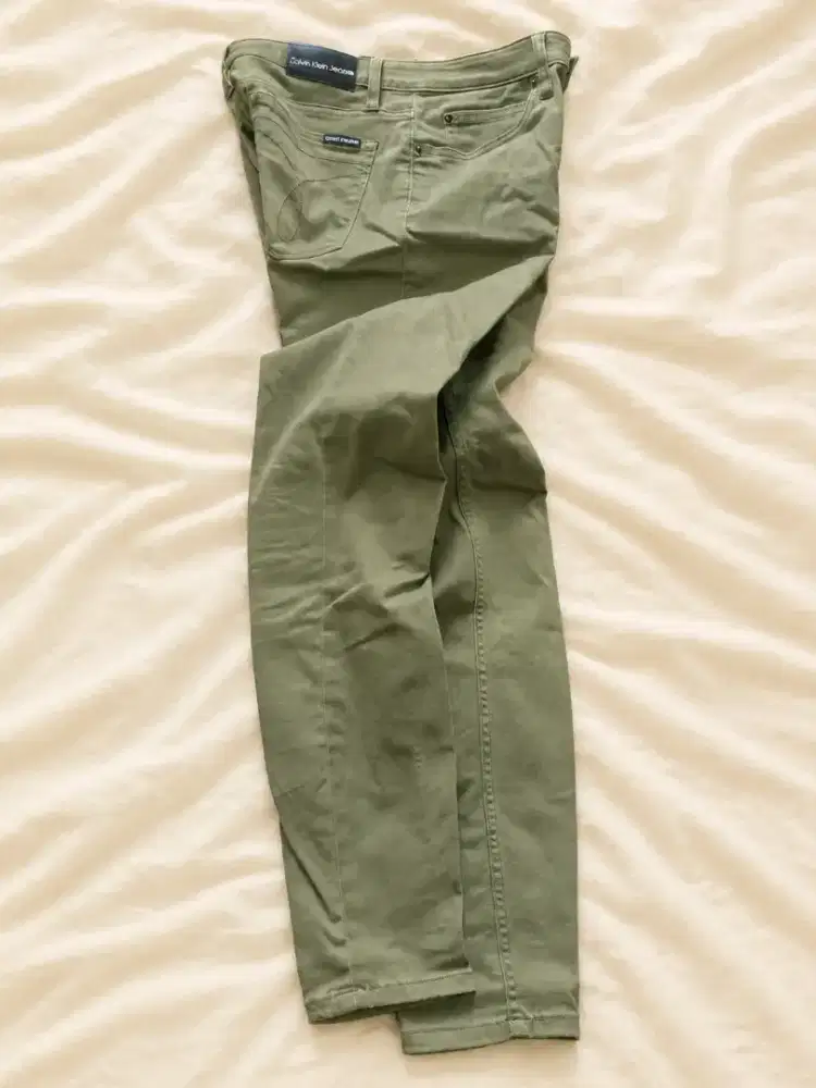 Celana Jeans Calvin Klein uk 30 dewasa