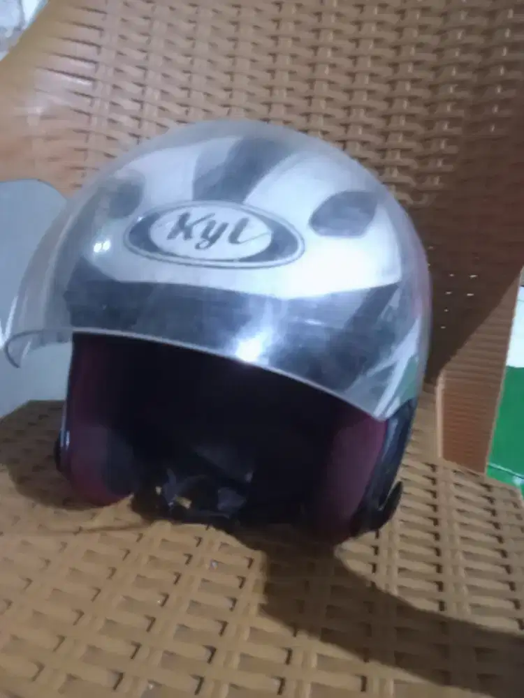 Di Jual Helm KYT DJ Maru UK XL