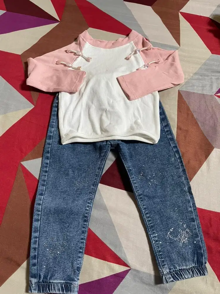 Baju jalan anak