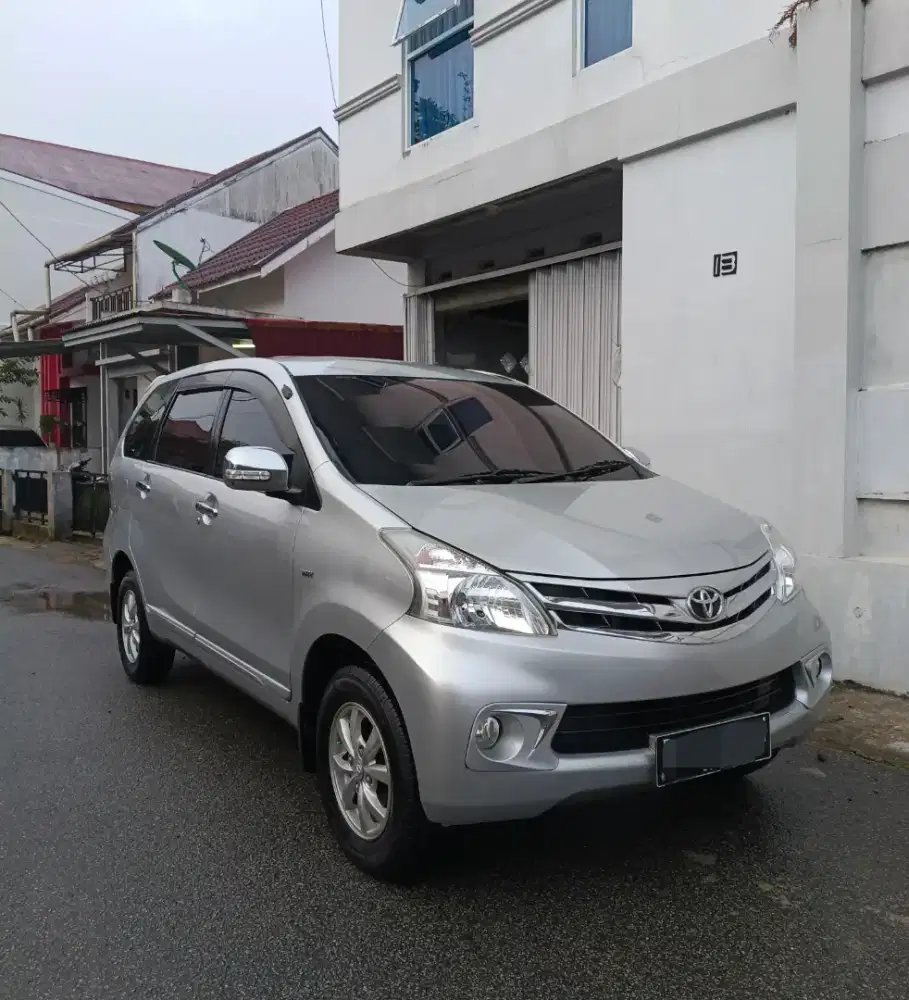 Avanza tipe G manual nik 2012 km low 83.rb