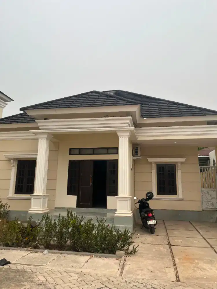 Dijual rumah siap huni lokasi strategis