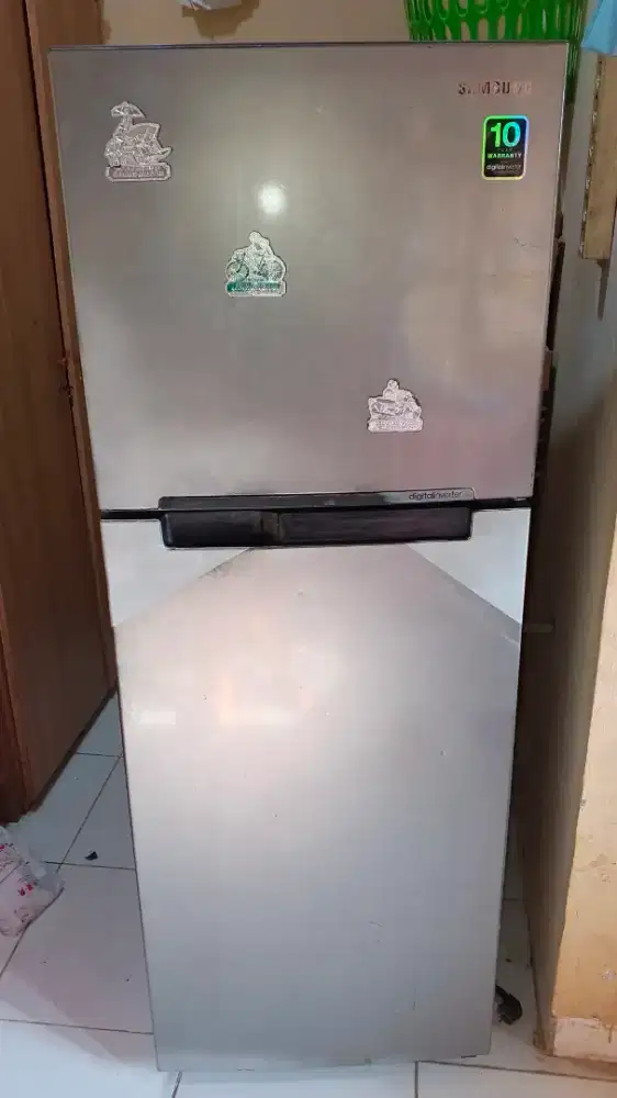 ‎di jual kulkas 2 pintu inveter samsung jumpo
‎no minus
‎