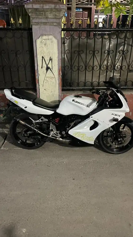 KAWASAKI NINJA RR NOT RX KING NINJA SS