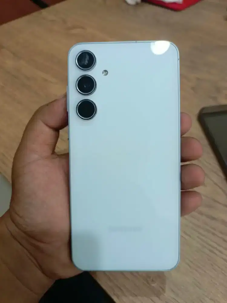 Samsung A55 (8/256GB)