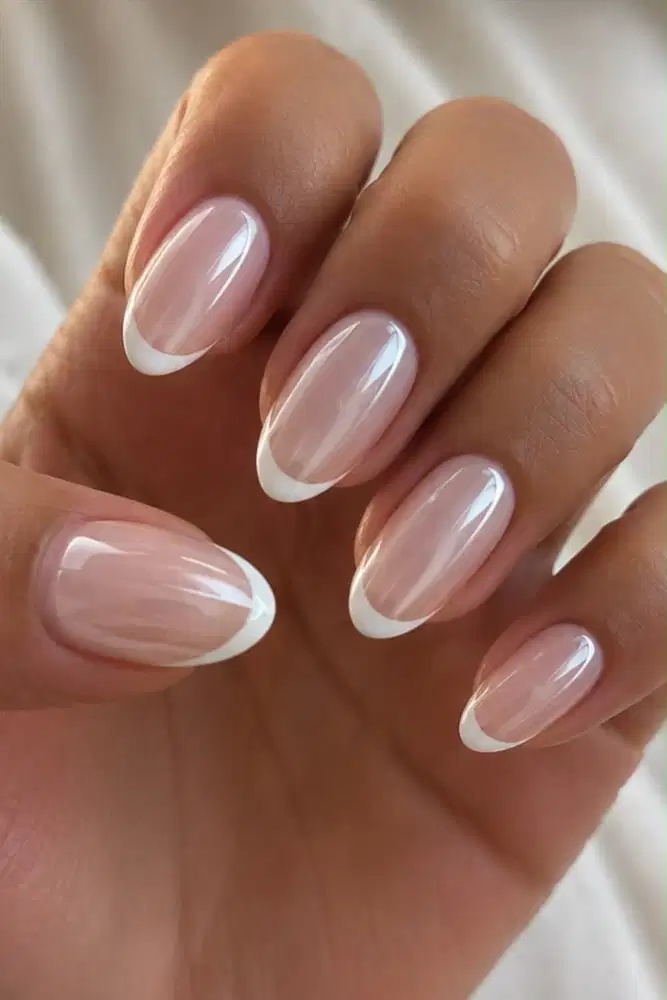 Dibutuhkan Beautician NAIL   & LASH wajib PENGALAMAN (gapok 3,5 - 5jt)