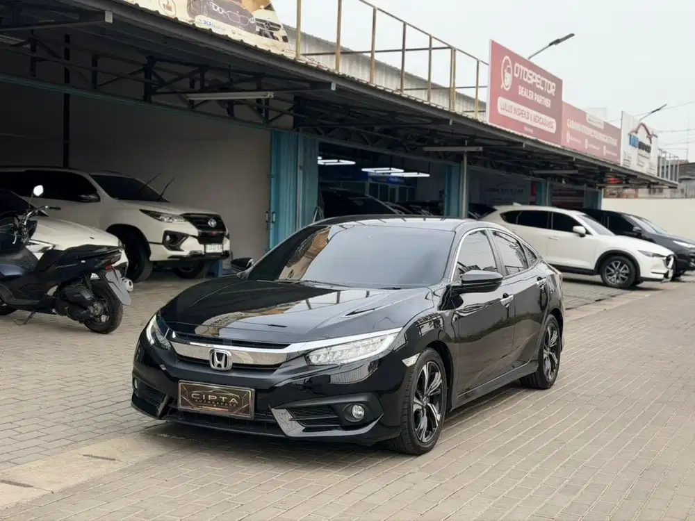 HONDA CIVIC TURBO ES SEDAN PRESTIGE AT