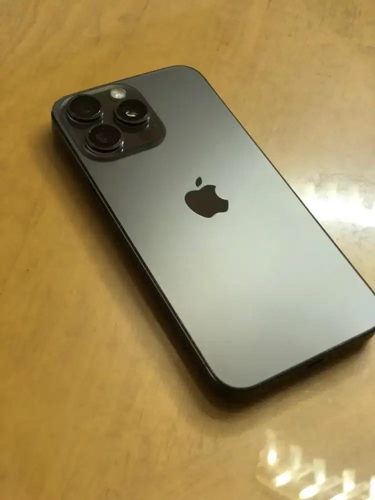 DIJUAL iPhone 15 Pro Max 512GB– Black Titanium