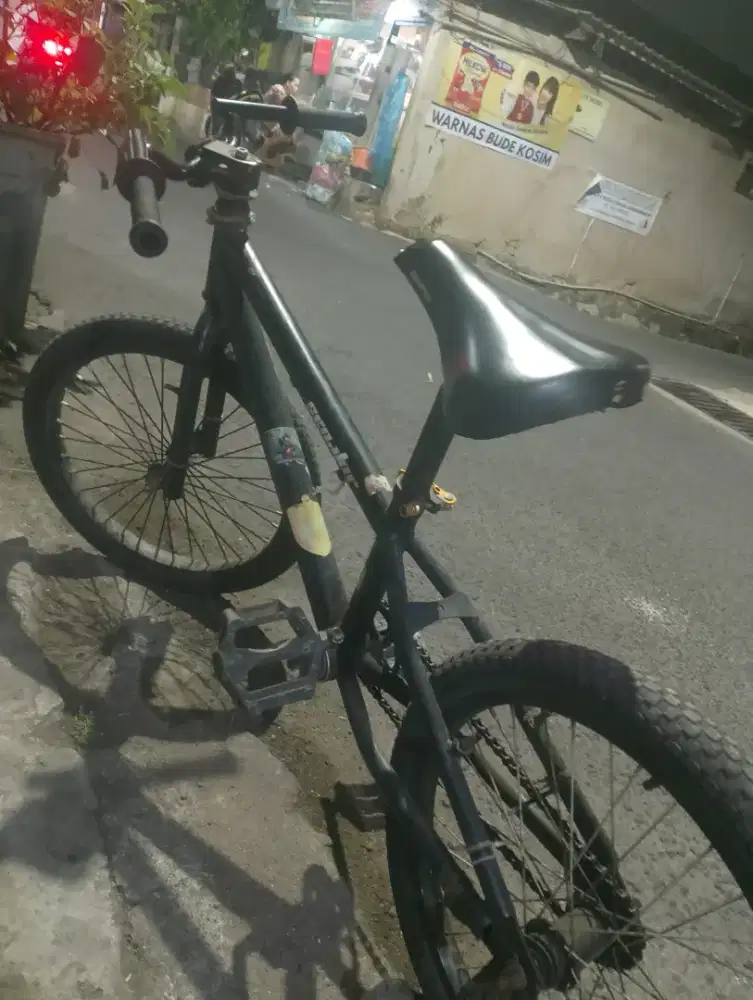 Sepeda drag senator