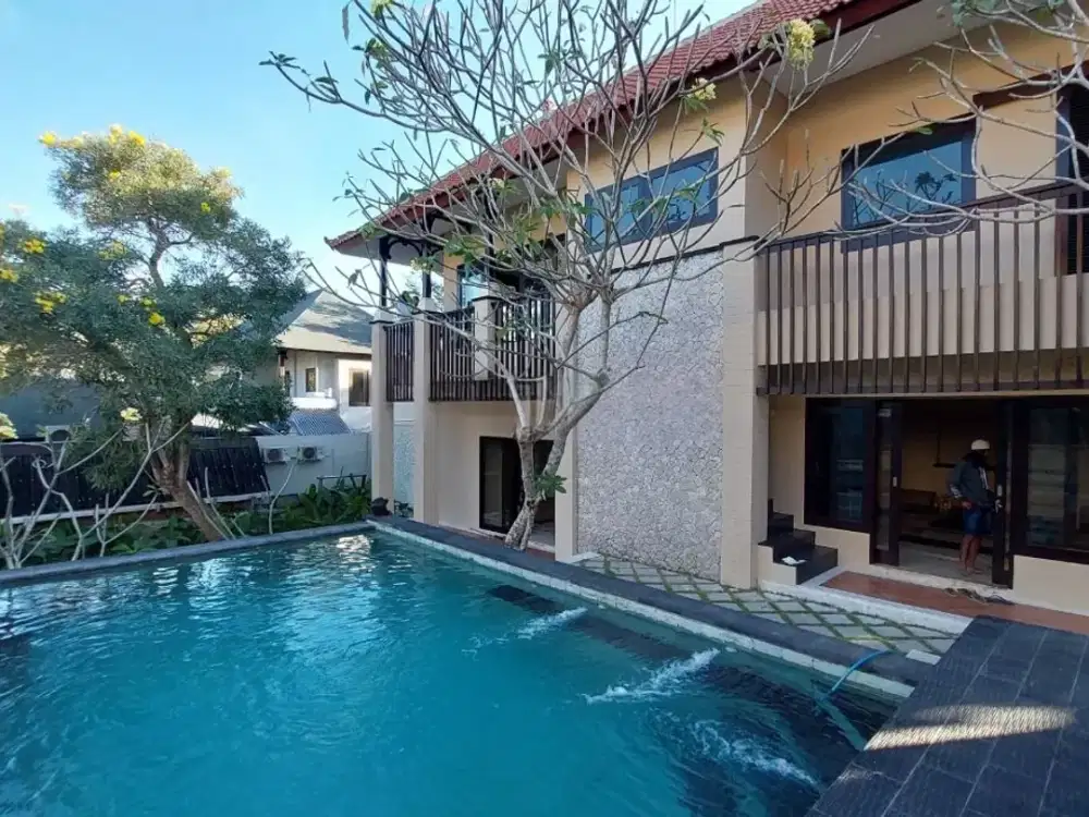 Jual / Sewa Villa 3 Kamar Tidur Private Pool di Dharmawangsa Nusa Dua