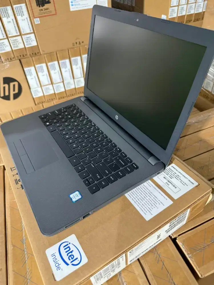 Laptop HP 240 G6