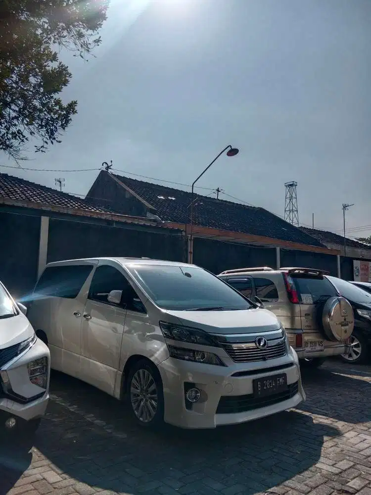Toyota Vellfire 2012 Bensin