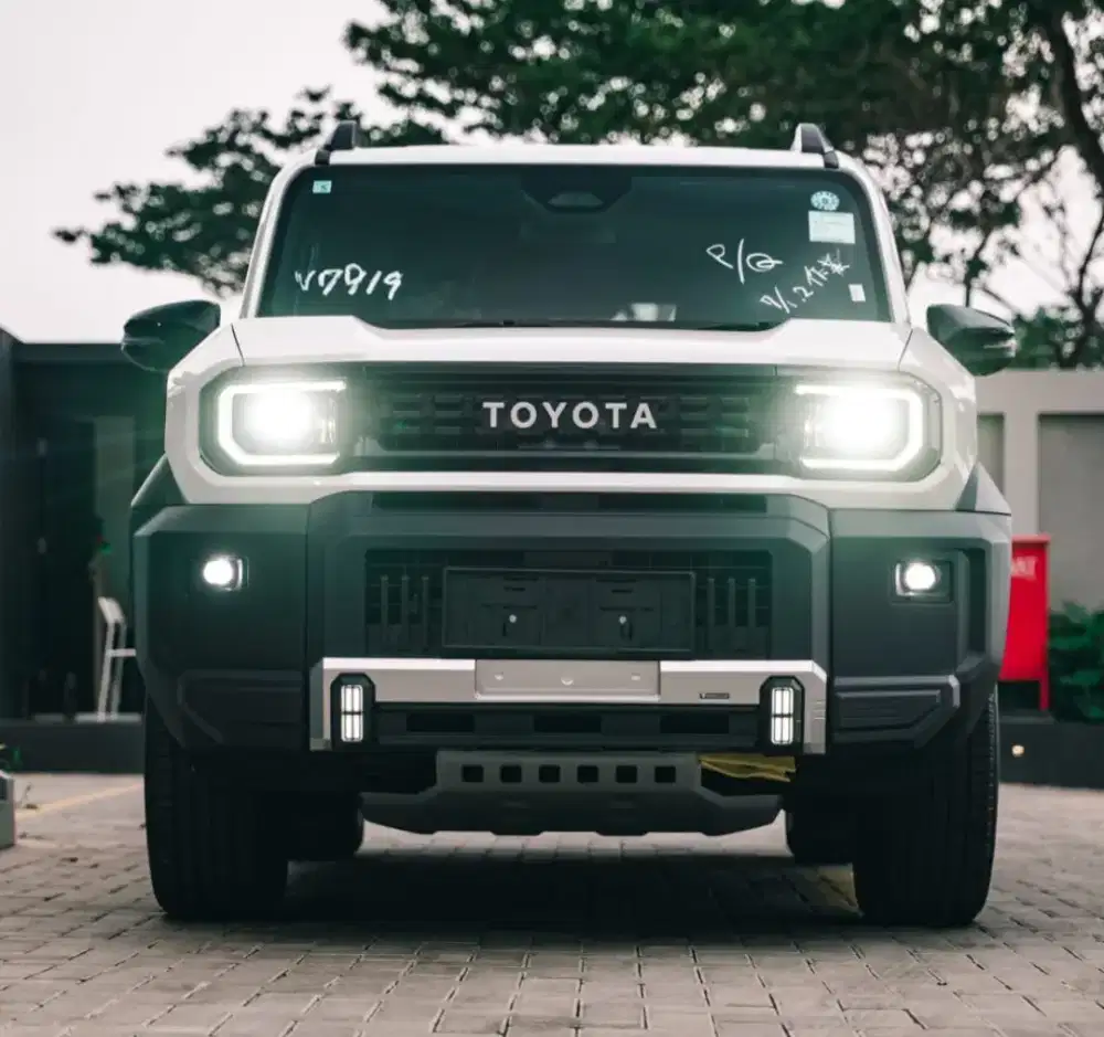 Toyota Land Cruiser FJ 2.7L VX Grade 2026