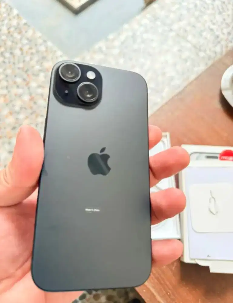 Iphone 15 baru sebulan