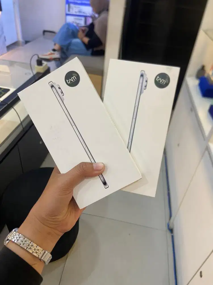 Kredit Iphone Air 256GB Gratis 2 Kali cicilan Tenor Hingga 18 bulan