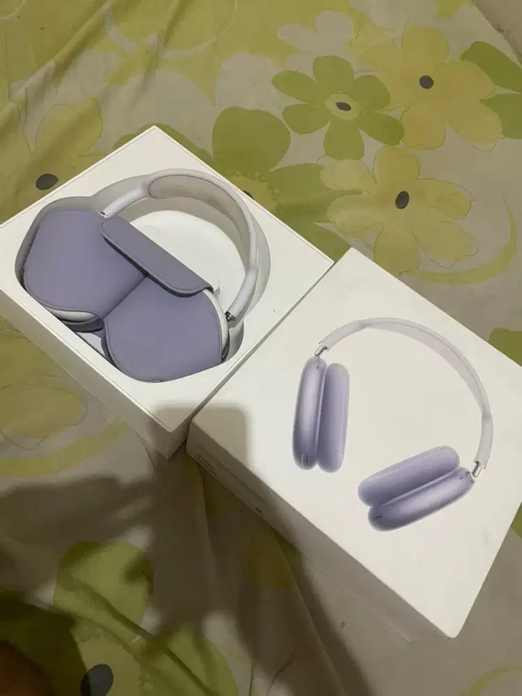 Airpods max 2 purple