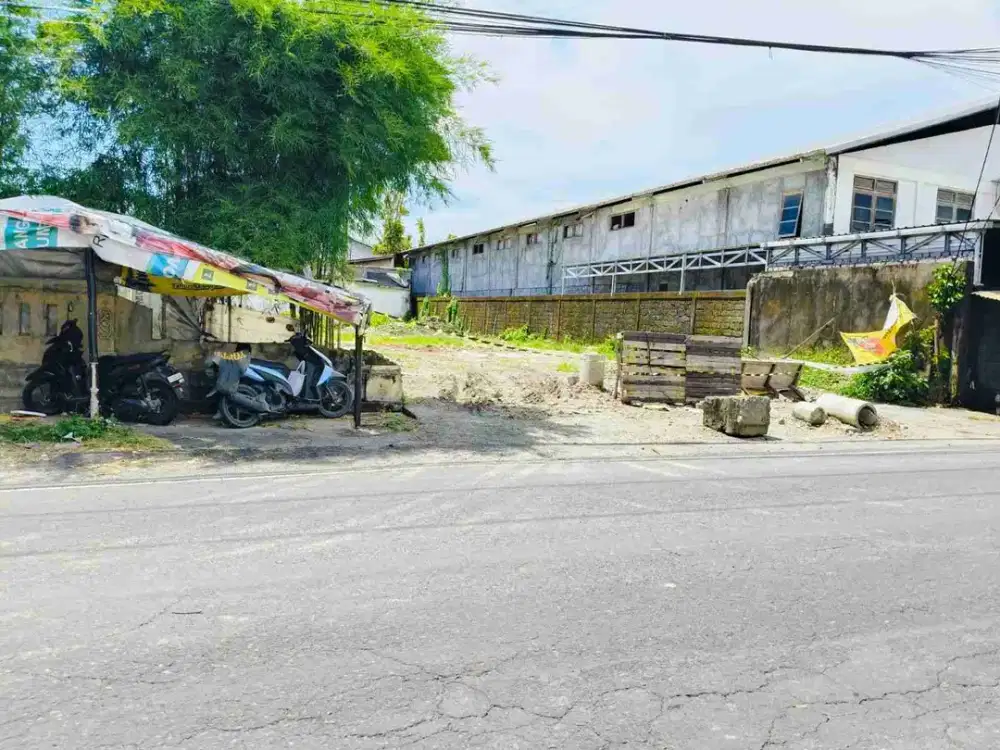 JUAL TANAH JALAN UTAMA MUDING KEROBOKAN KAWASAN GUDANG