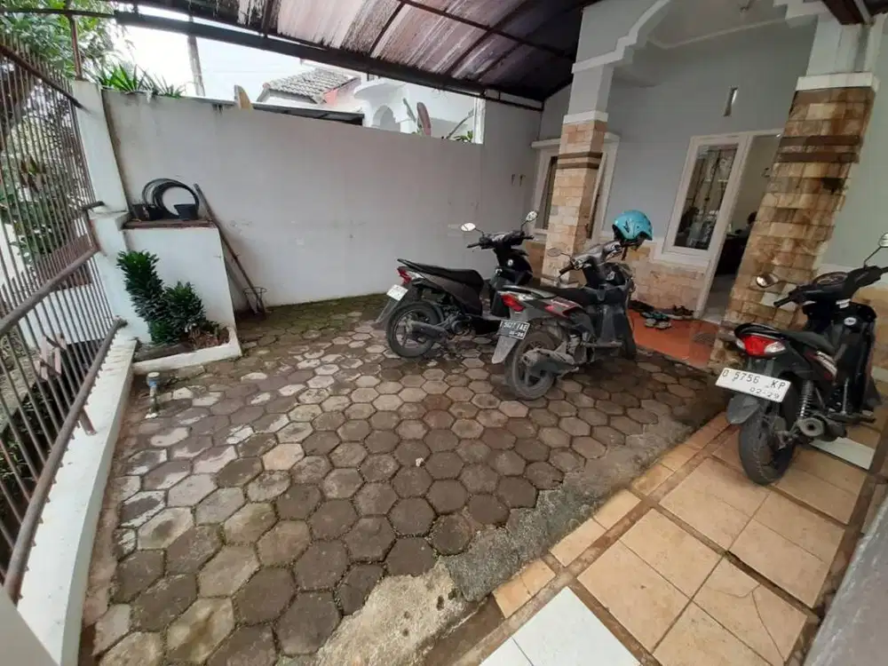 Jual Rumah SHM Kondisi Bagus Arcamanik Bandung