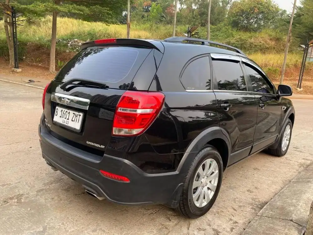 chevrolet caprifa solar thn2015 hitam trwt pjk pjng 4 ban baru antik