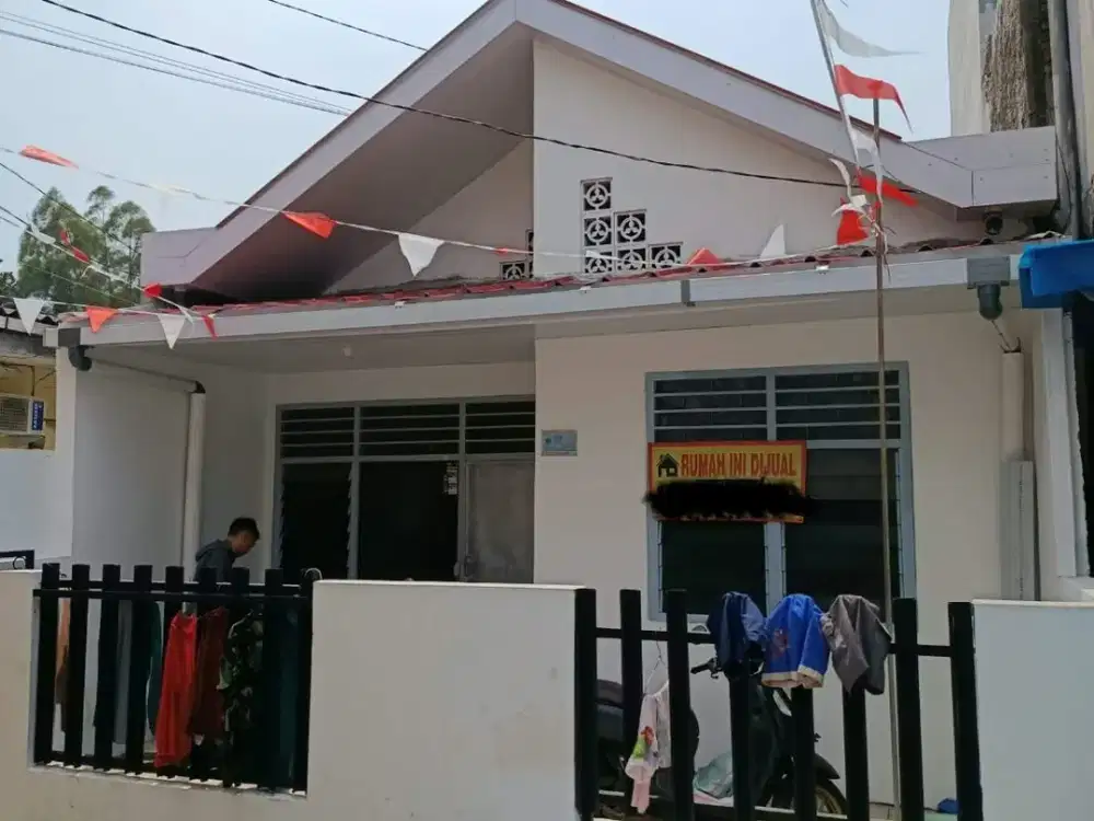 Rumah Lama Murah Cocok Dibangun Rumah Kost di Kedoya Jakarta Barat