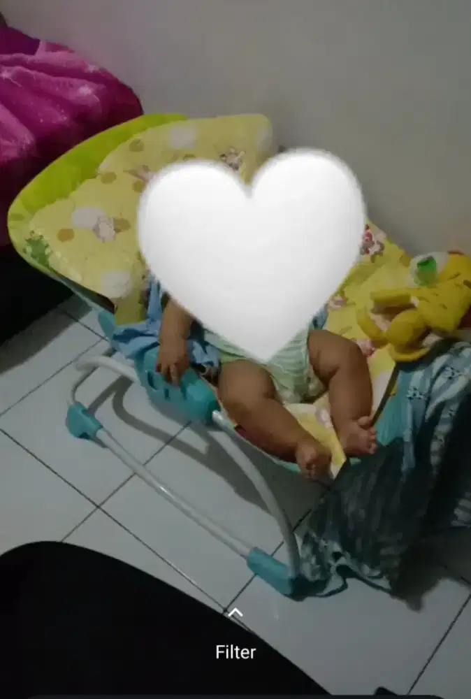 bouncer , ayunan bayi