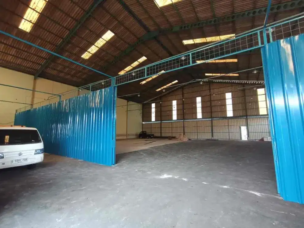 Disewakan Gudang Ex Lapangan Futsal Di Babelan Kota.