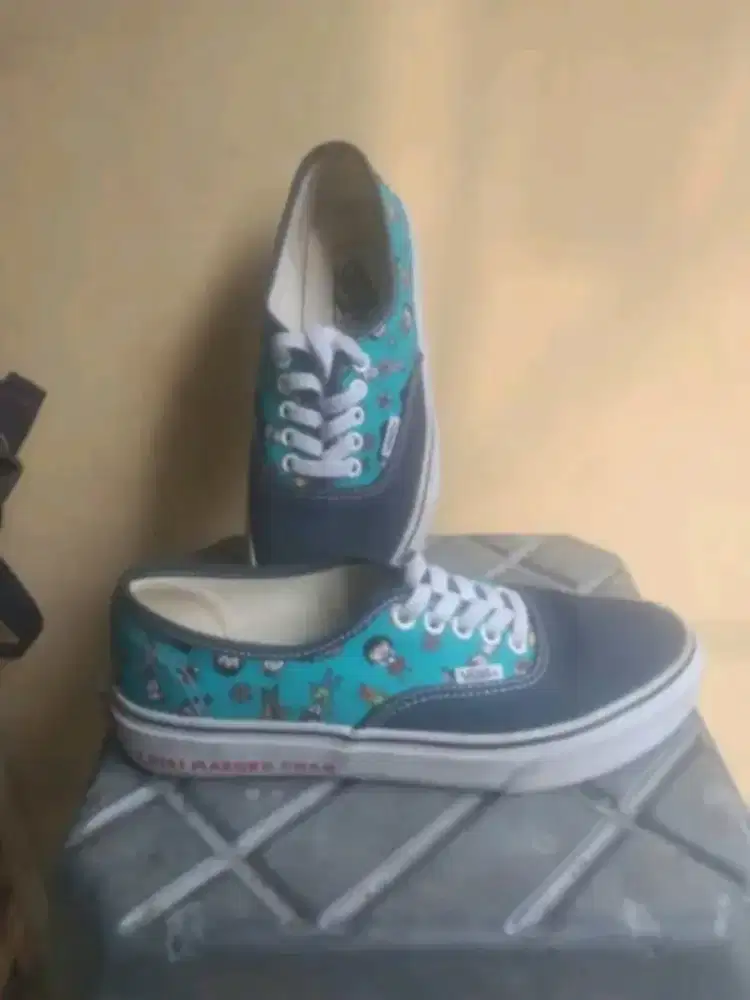 Sepatu vans original second bekas size 39