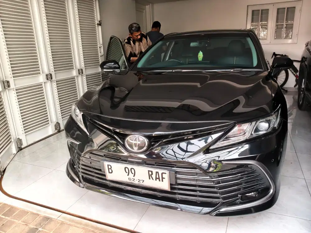 toyota camrv 2.5v thn2021 w hitam trwt siap pakai amtik trwt tgn1 istw
