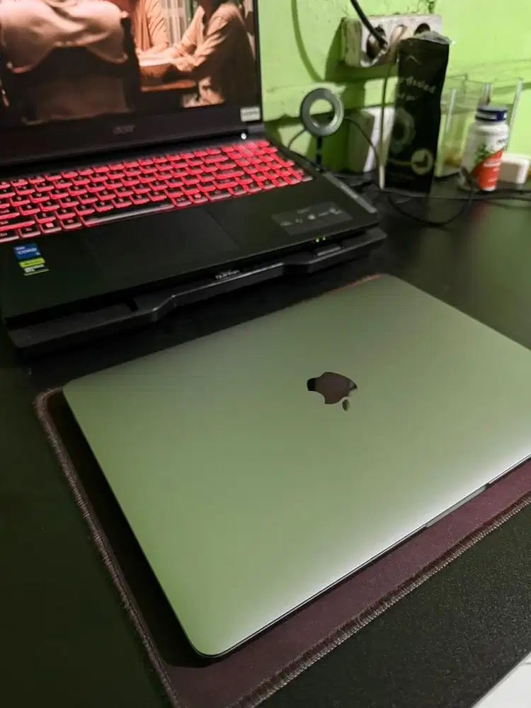 MacBook Pro M1 8/512 No Minus Like New