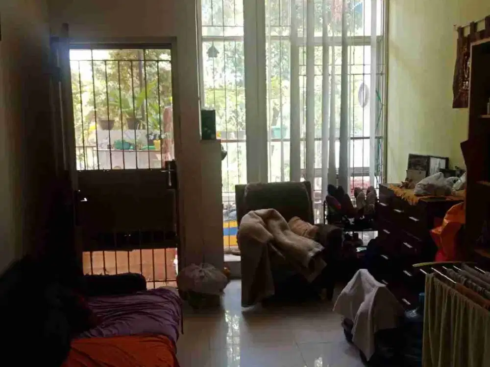 DIJUAL CEPAT RUMAH CANTIK IMPERIAL KELAPA GADING 2 1/4 LANTAI
MURAH BANGET