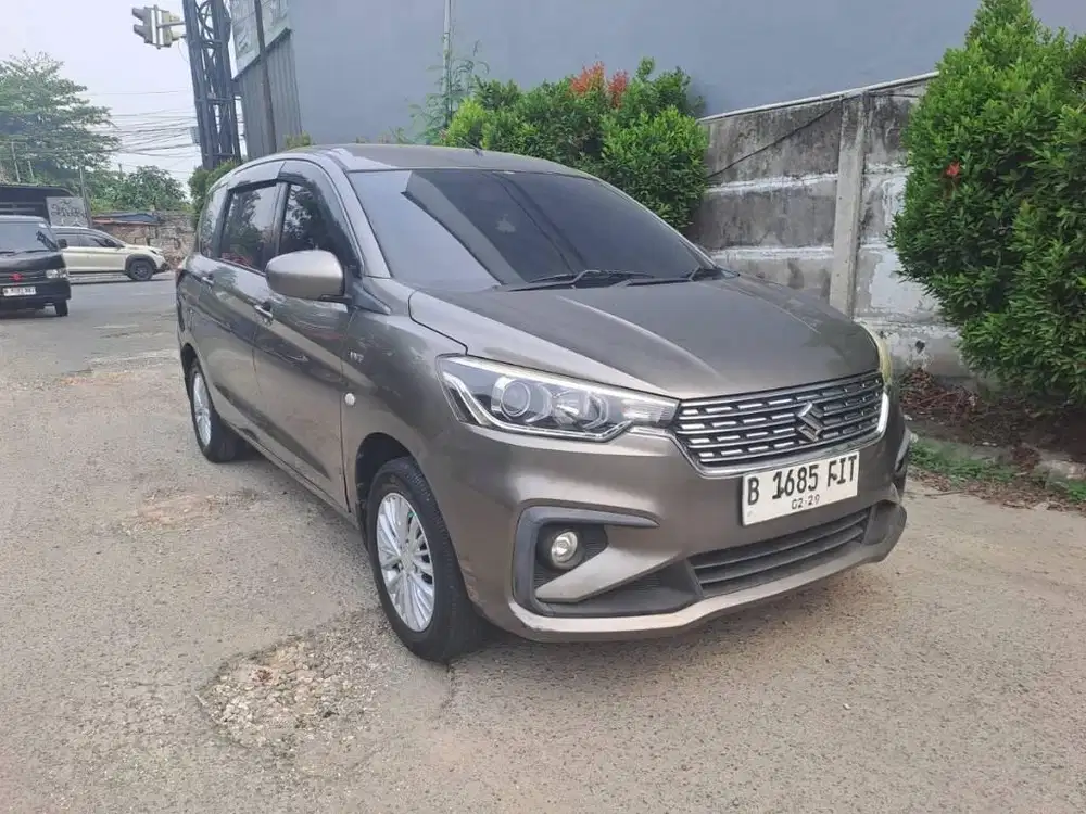 Ertiga GL Manual 2018 Abu2 ganteng bgt