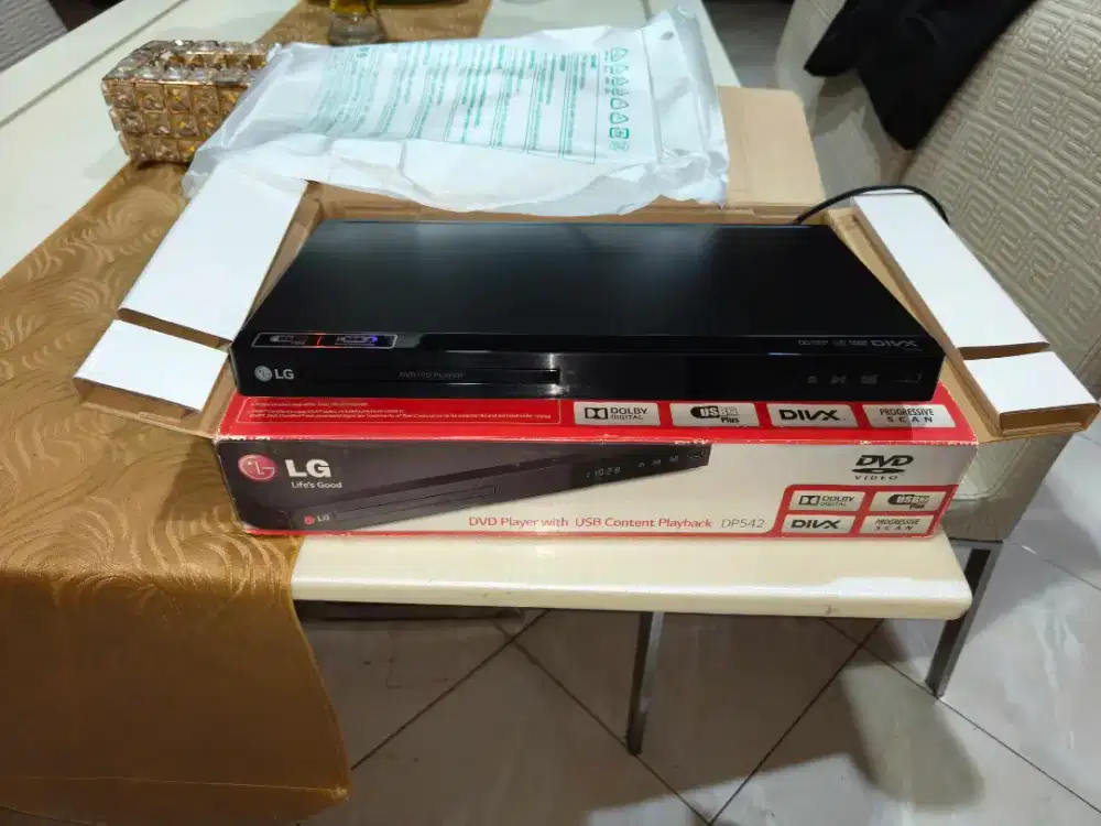 DVD PLAYER LG MASIH BARU