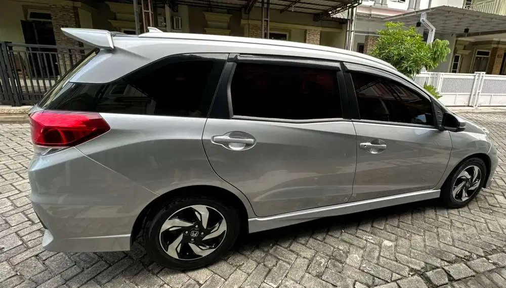 Honda Mobilio 2016 Bensin