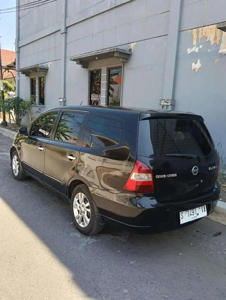 Nissan Livina 2012 Bensin